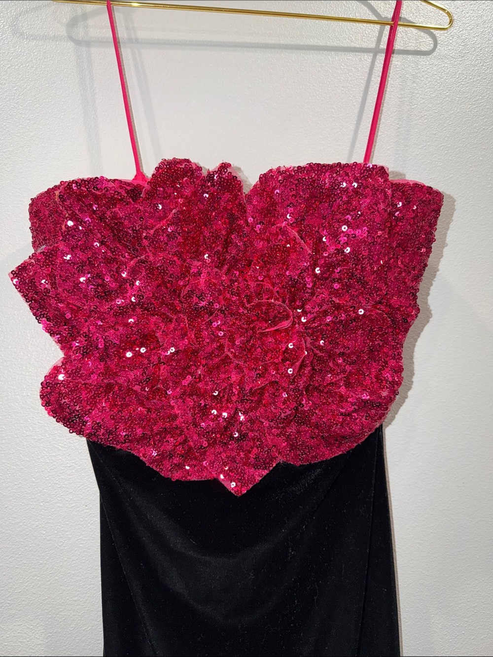 Badgley Mischka Strapless Sequin Rosette & Velvet Dress Size 4 - Picture 3 of 4